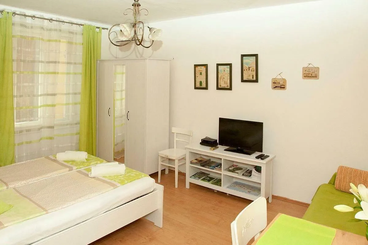 Studio Apartment Forum - Zadar 0*,  Croatia