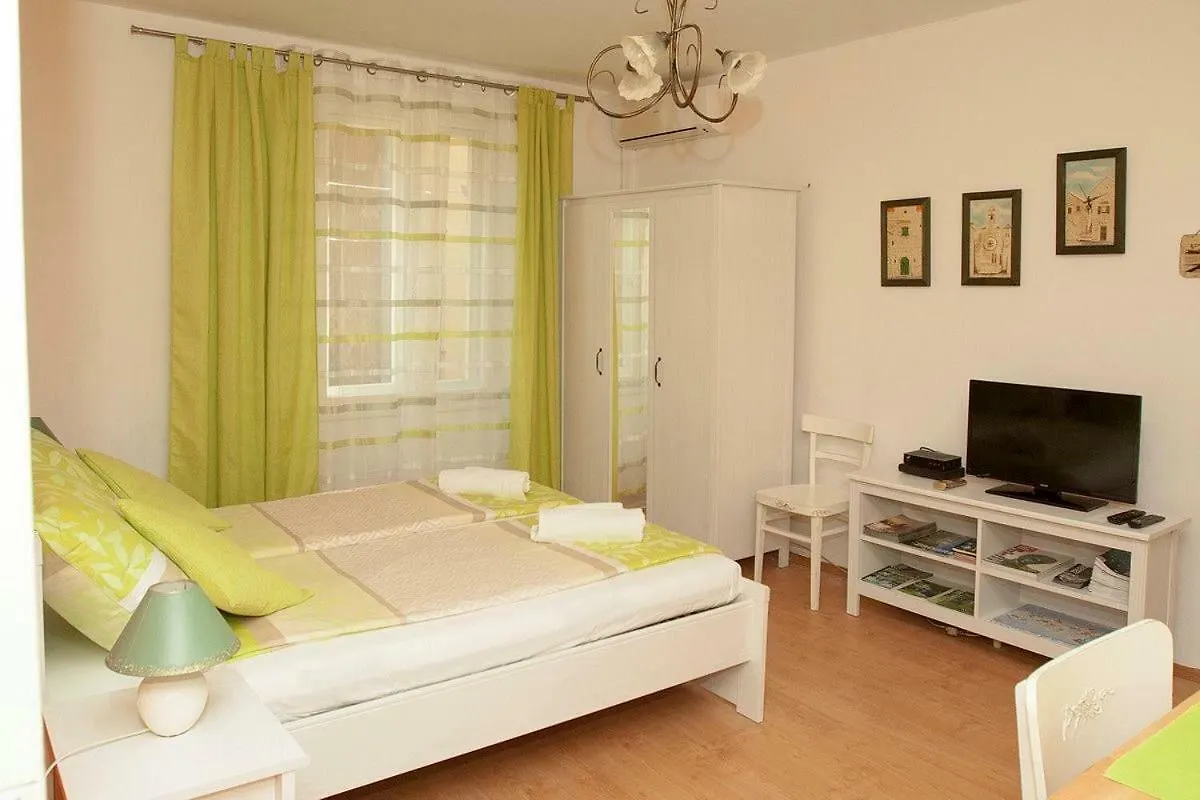 Studio Apartment Forum - Zadar 0*,