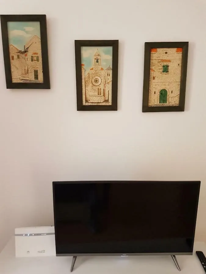 Studio Apartment Forum - Zadar