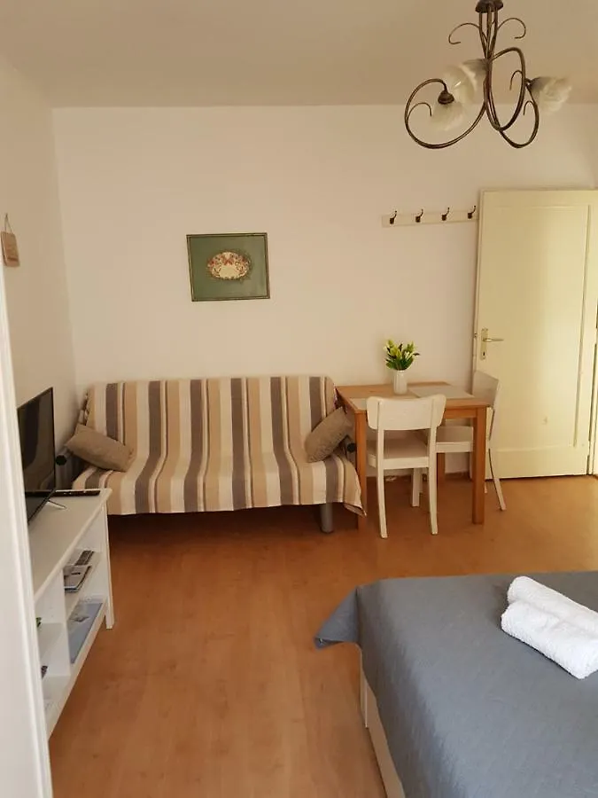 Studio Apartment Forum - Zadar Croatia